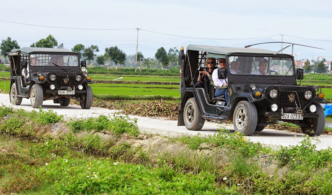 Hai Van Pass Jeep Tour Hue To Hoi An - Da Nang | Swallow Travel